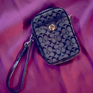 Coach Mini Wrislet Wallet